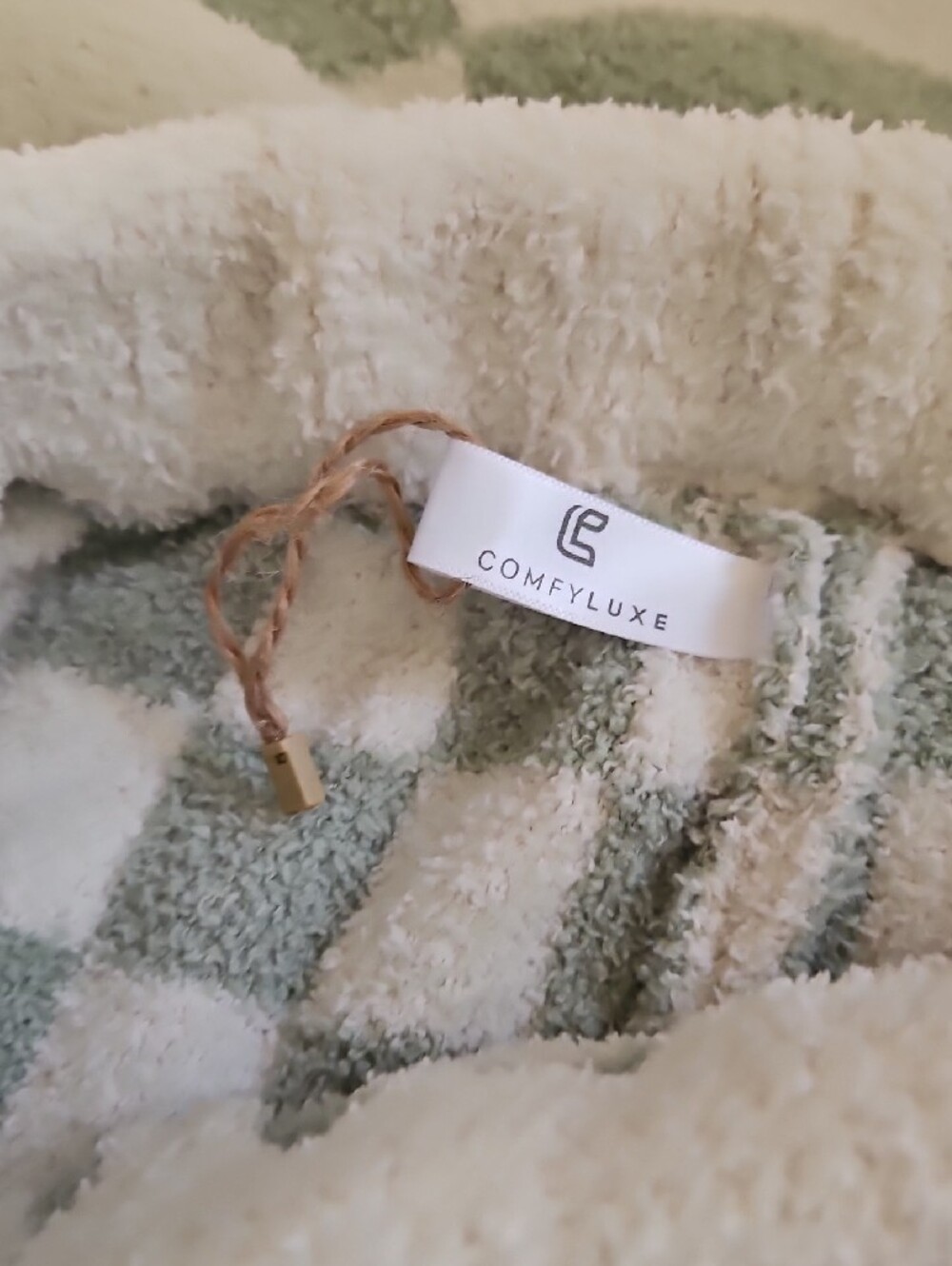 Comfyluxe Checkered Knit Lounge Set Fuzzy Sweater Drawstring Shorts Sage Cream L - Picture 5 of 9